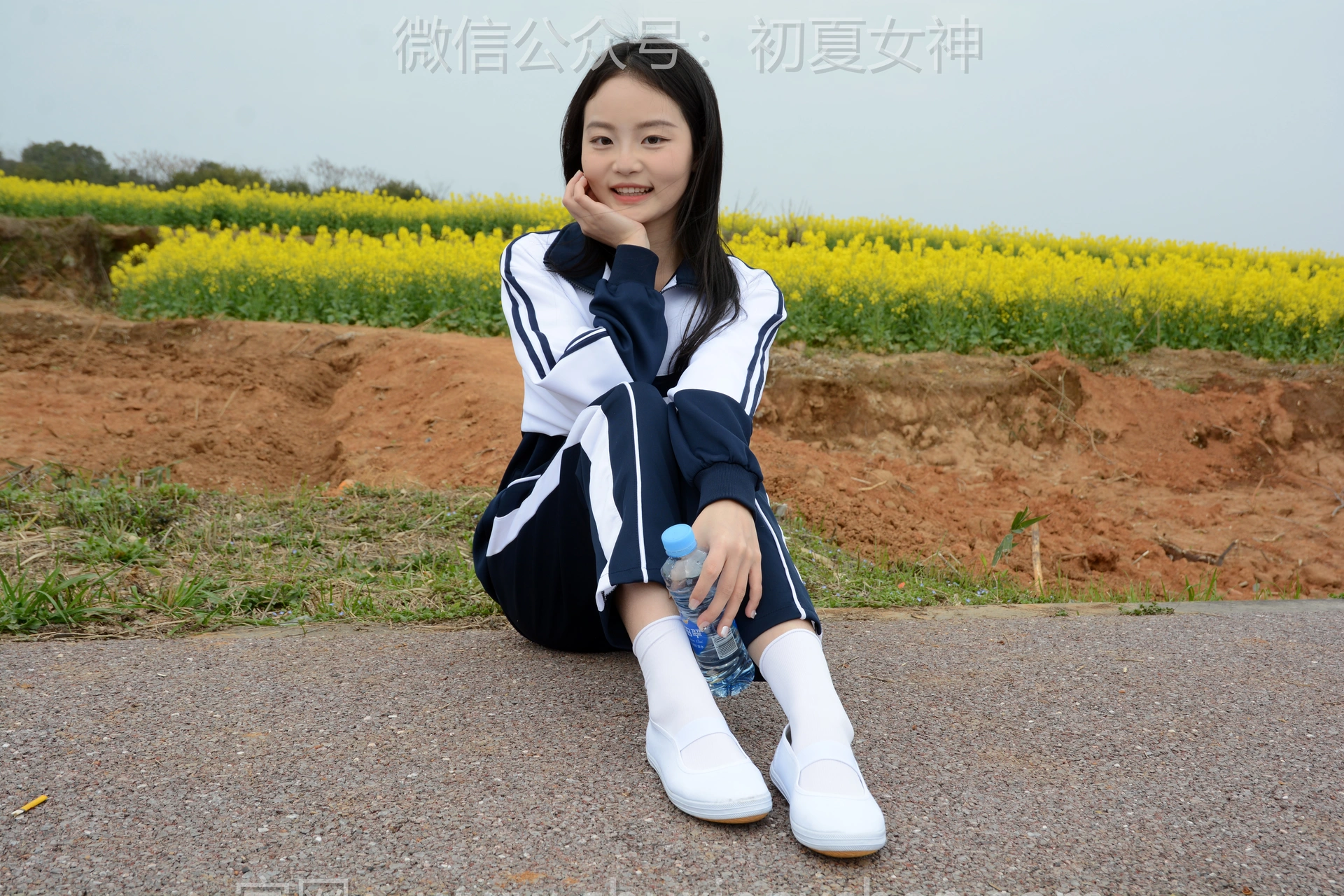 初夏女神 No.156 双双 油菜花地 1